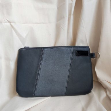 Kiss from the Lily Wallet