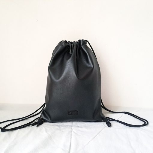 Zsuzsi black gymbag