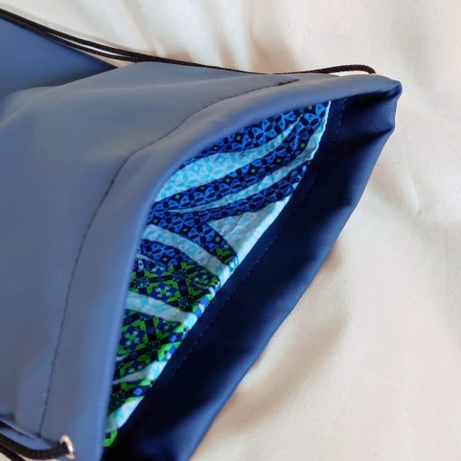 Astra sötétkék hátizsák gymbag